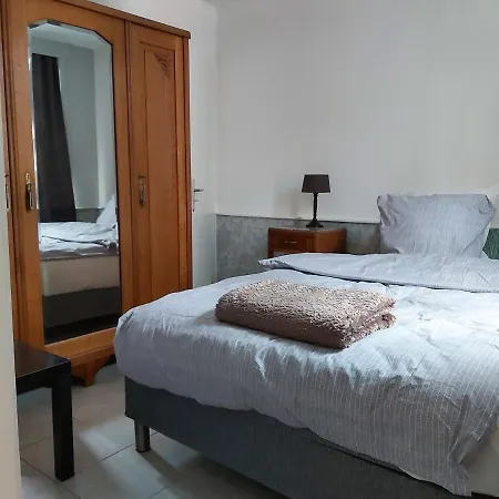 Apartment Het Leeuwerikennest *